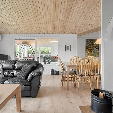 40514-juelsminde-pot-strandby-22