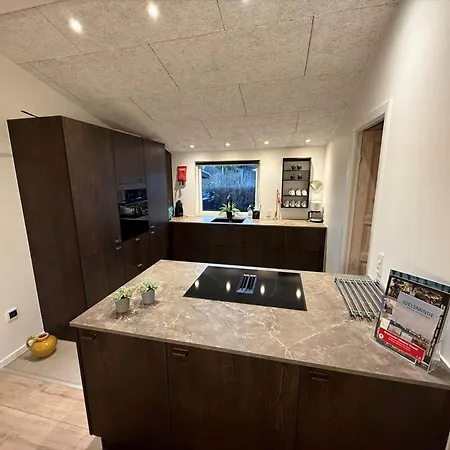 40514-juelsminde-pot-strandby-22 Feriehus