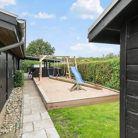 40514-juelsminde-pot-strandby-22 Sonderby (Midtjylland)