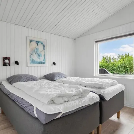 40514-juelsminde-pot-strandby-22 *